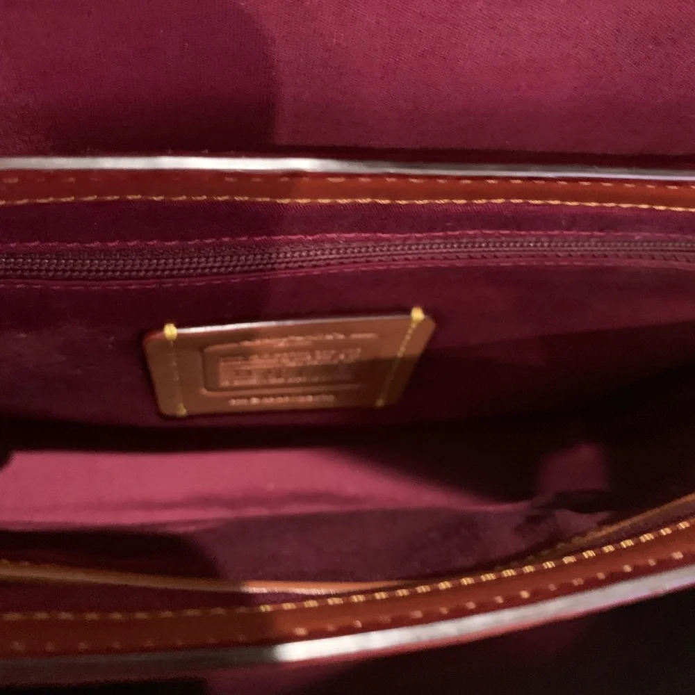 Coach Coated Canvas Signature Cassie Crossbody - Picture 7 of 9